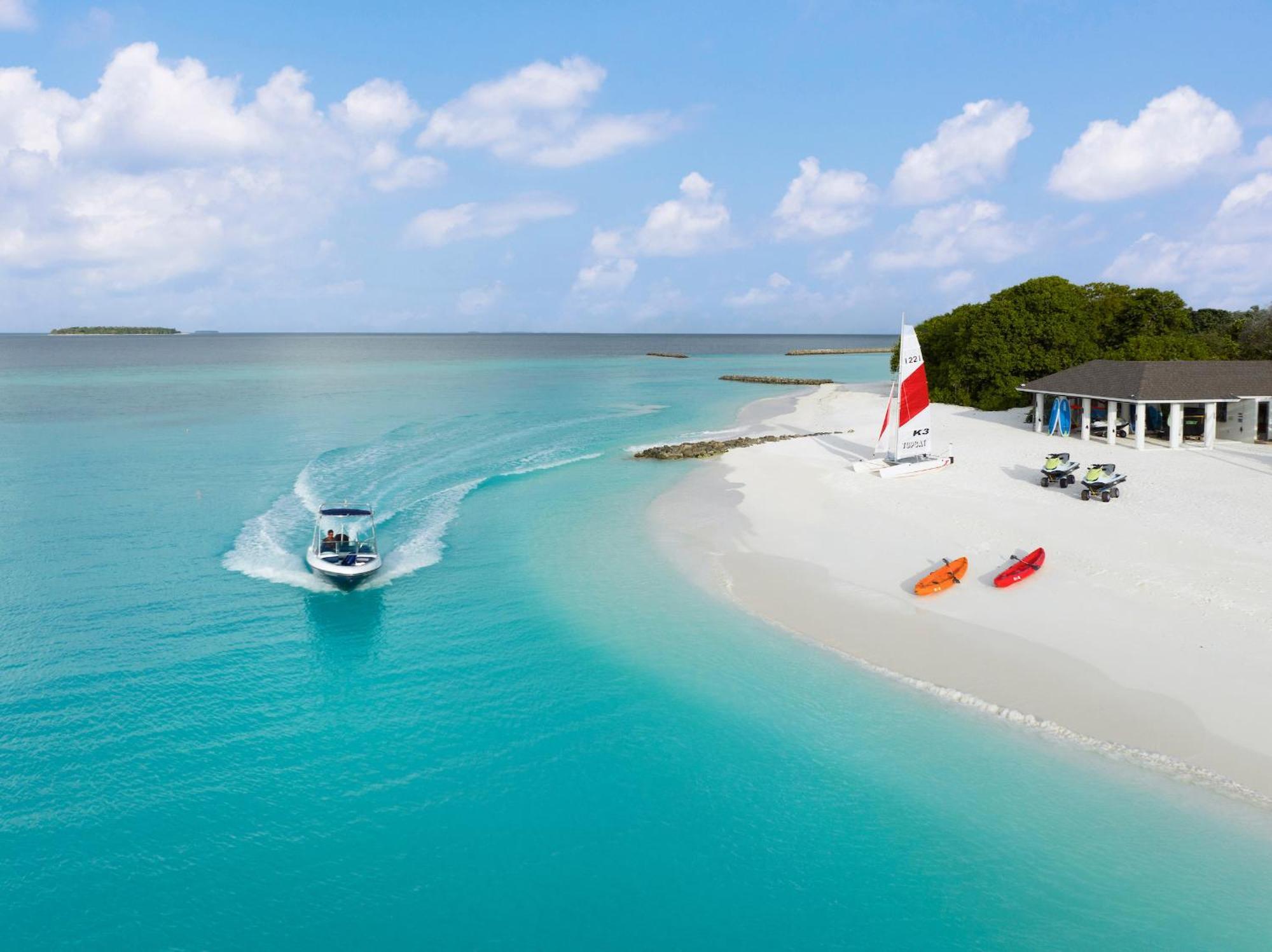 Avani Plus Fares Maldives Resort - 50 Percent Off On Seaplane Transfer For Minimum Stay Of 3 Nights And More For Stays Until 31 October 2025 Kendhoo Esterno foto